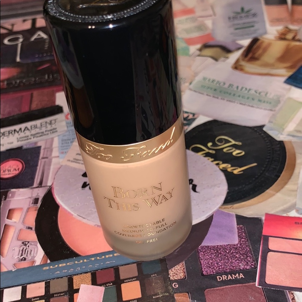 Too Faced Born This Way Foundation in Snow